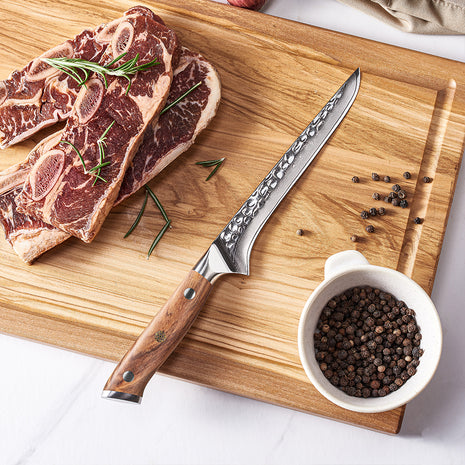 Cutit de Dezosat 15 cm din Otel Damasc cu Maner din Lemn de Maslin