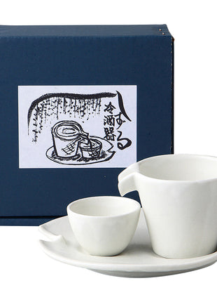 Set Sake Japonez, Ceramica Alb Cristalin, 3 Piese, Carafa, Paharel, Farfurioara