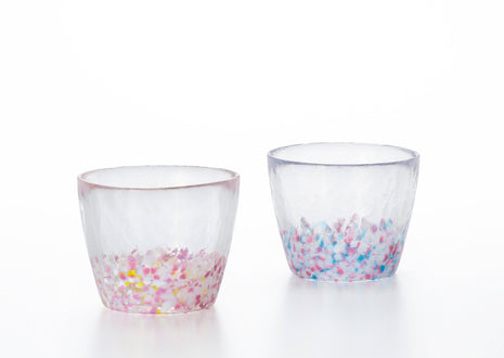 Set Pahare Mici Lucrate Manual din Sticla Japoneza 190 ml „Sakura & Cer Azuriu”