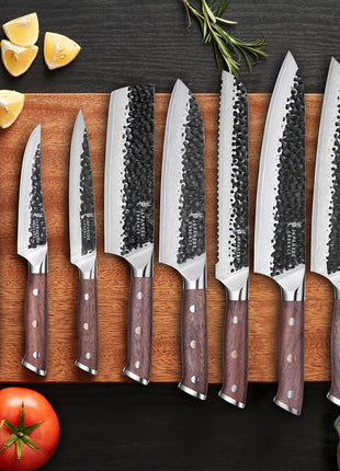 Set de 8 Cutite Premium Damascus cu Manere din Lemn de Nuc