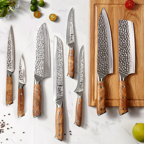 Set de 8 Cutite Premium Damascus cu Mânere din Lemn de Maslin